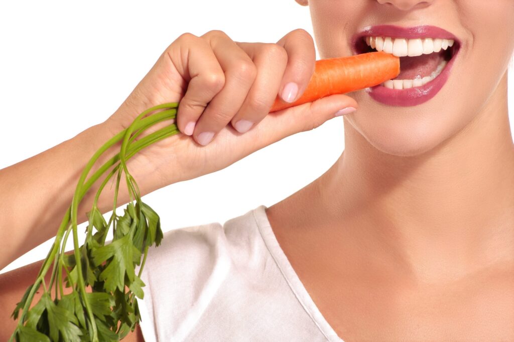 Ăn cà rốt rất tốt cho hệ xương khớp ở tuổi thiếu niên