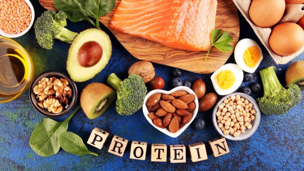 Thực đơn tăng cân nên bổ sung các thực phẩm giàu protein