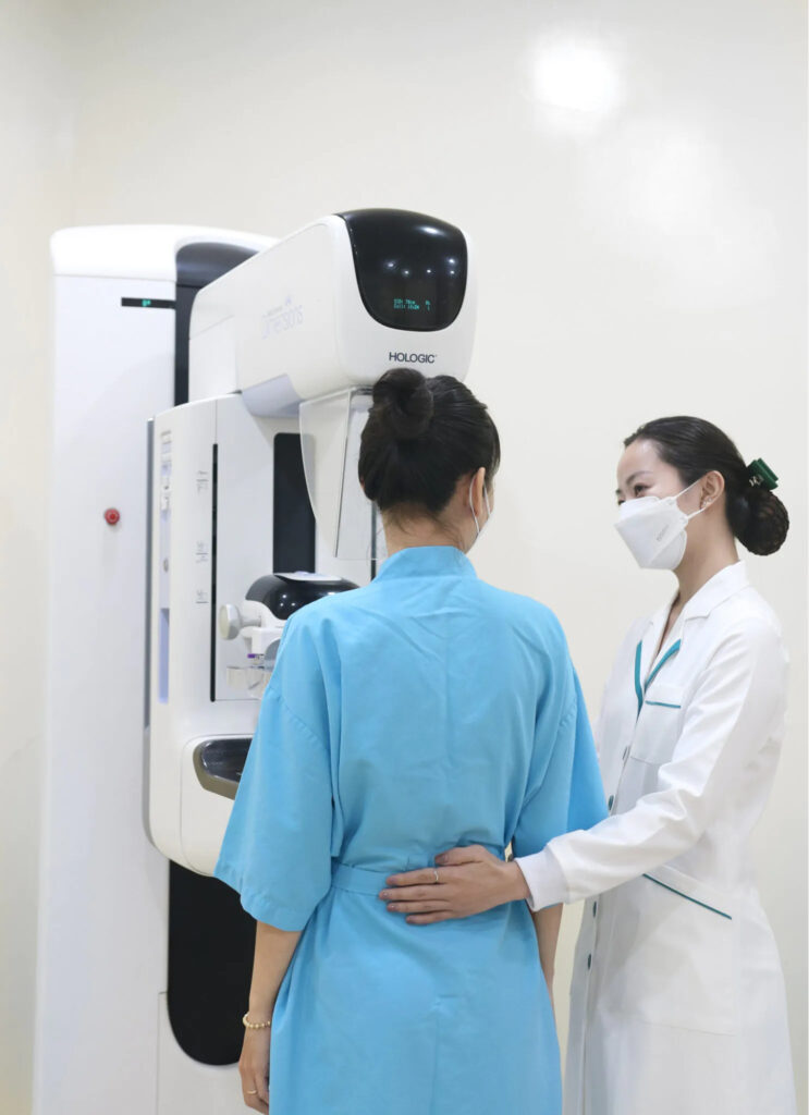 Tầm soát ung thư vú bằng phương pháp chụp nhũ ảnh tại Bệnh viện đa khoa Quốc Tế Hoàn Mỹ Thủ Đức