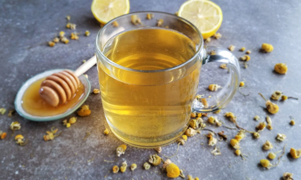 Cách pha trà hoa cúc mật ong