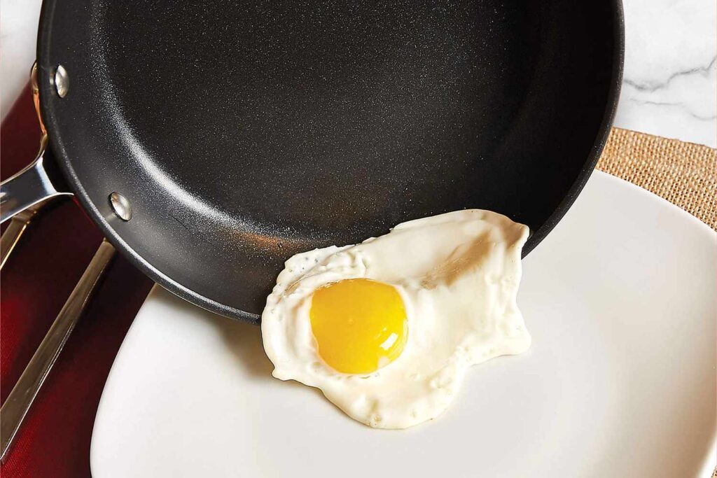 Ăn trứng khiến ta cảm thấy nhanh no 
