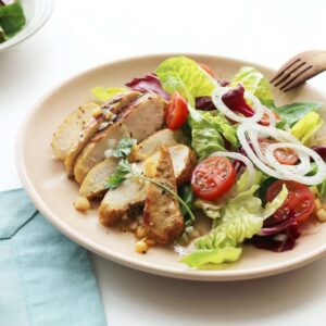 Salad rau trộn ức gà giảm cân