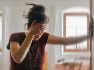 Chỉ dùng thuốc khi được bác sĩ kê đơn để tránh ảnh hưởng sức khỏe
