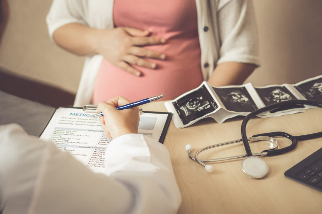 Mẹ bầu phải hết cẩn thận khi được chẩn đoán thai ngoài tử cung