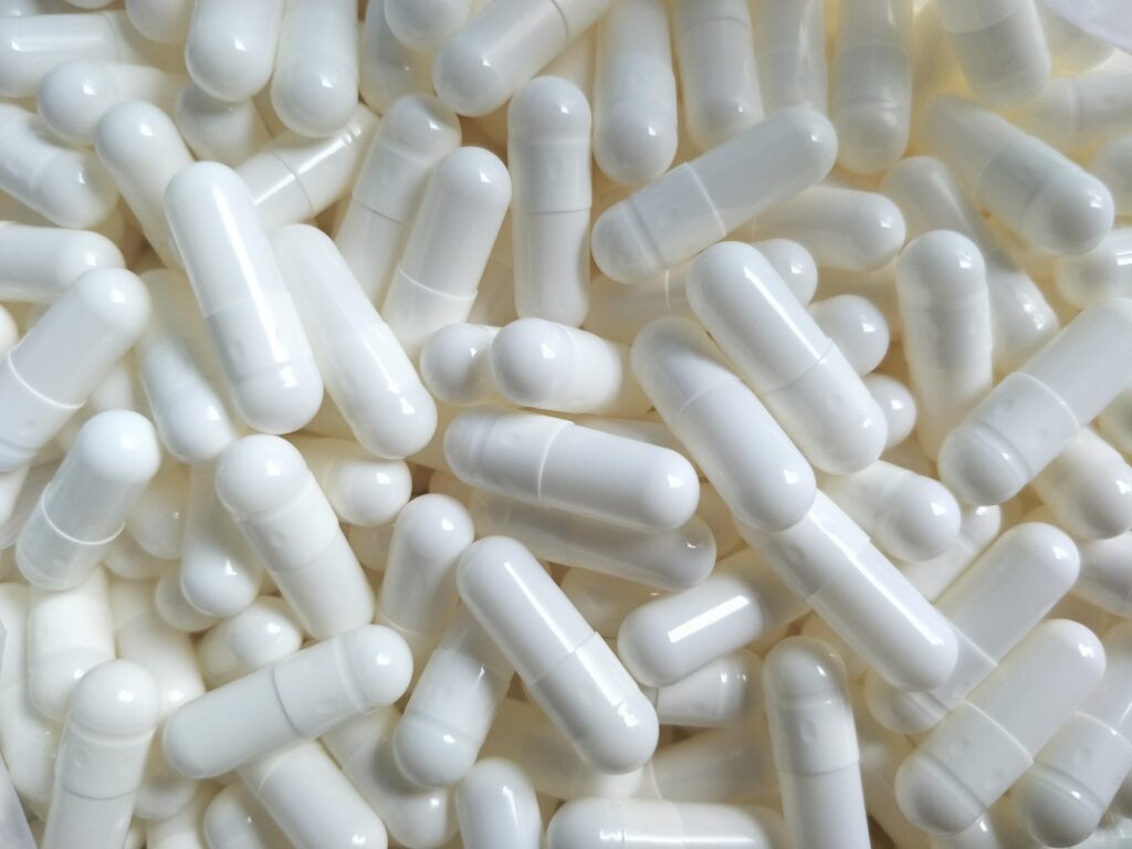 Nếu dùng quá liều, thuốc có thể gây nên tác dụng kháng cholinergic
