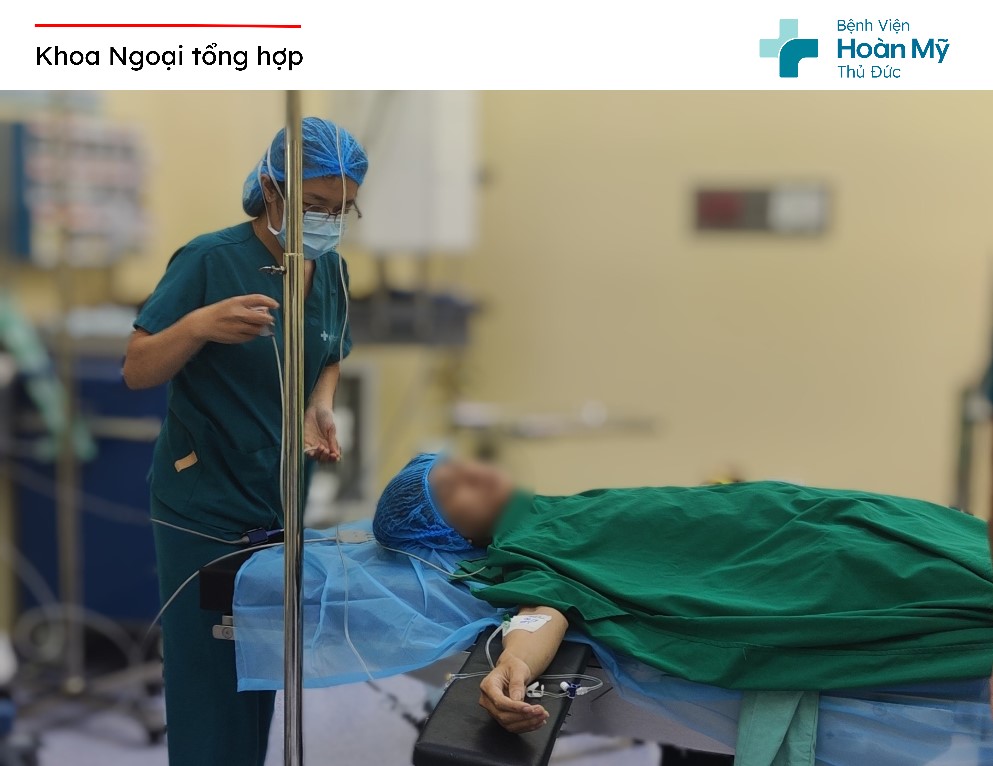 Phẫu thuật thành công cho người bệnh gãy xương đùi tại Bệnh viện Hoàn Mỹ Thủ Đức