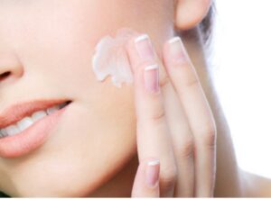 Azelaic acid là gì? Azelaic acid có tác dụng gì với da mặt?