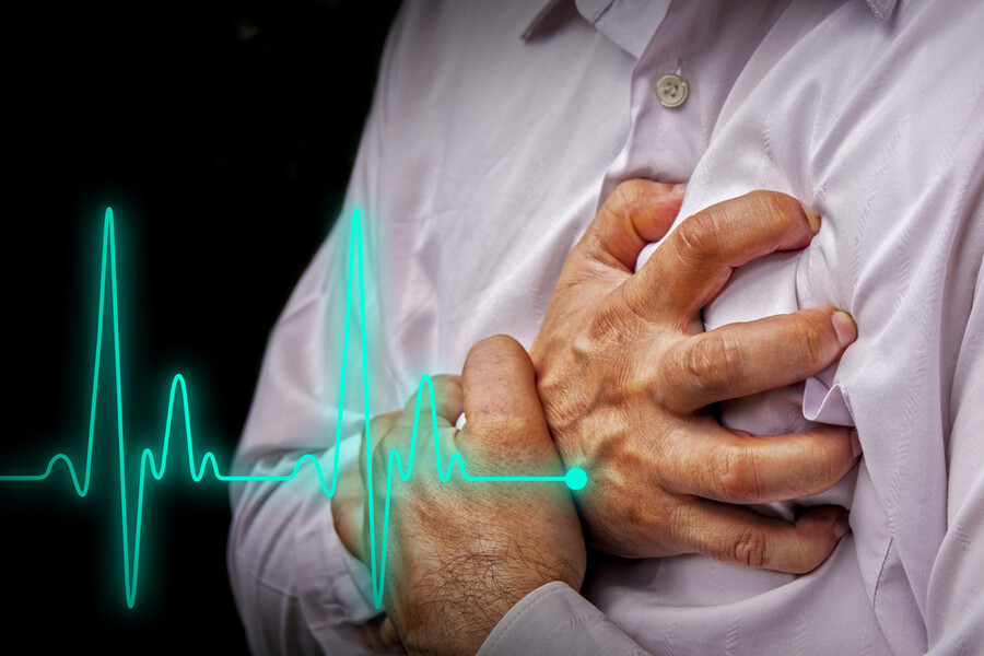 Đàn ông từ 45 tuổi trở lên và phụ nữ trên 55 tuổi có nhiều khả năng bị đau tim hơn người trẻ.