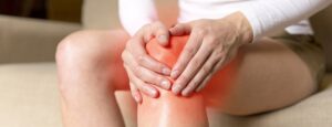 Giãn dây chằng đầu gối