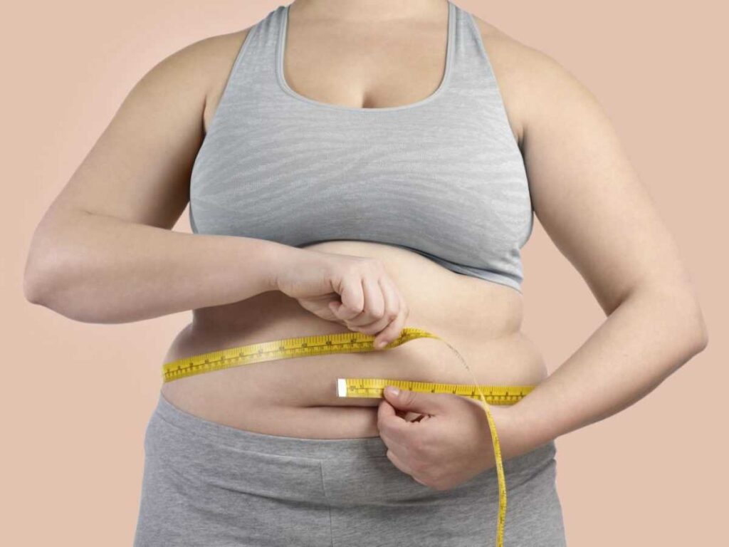 Thừa cân, béo phì gây áp lực lên xương sống 