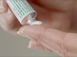 Thuốc điều trị bệnh nổi mẩn đỏ