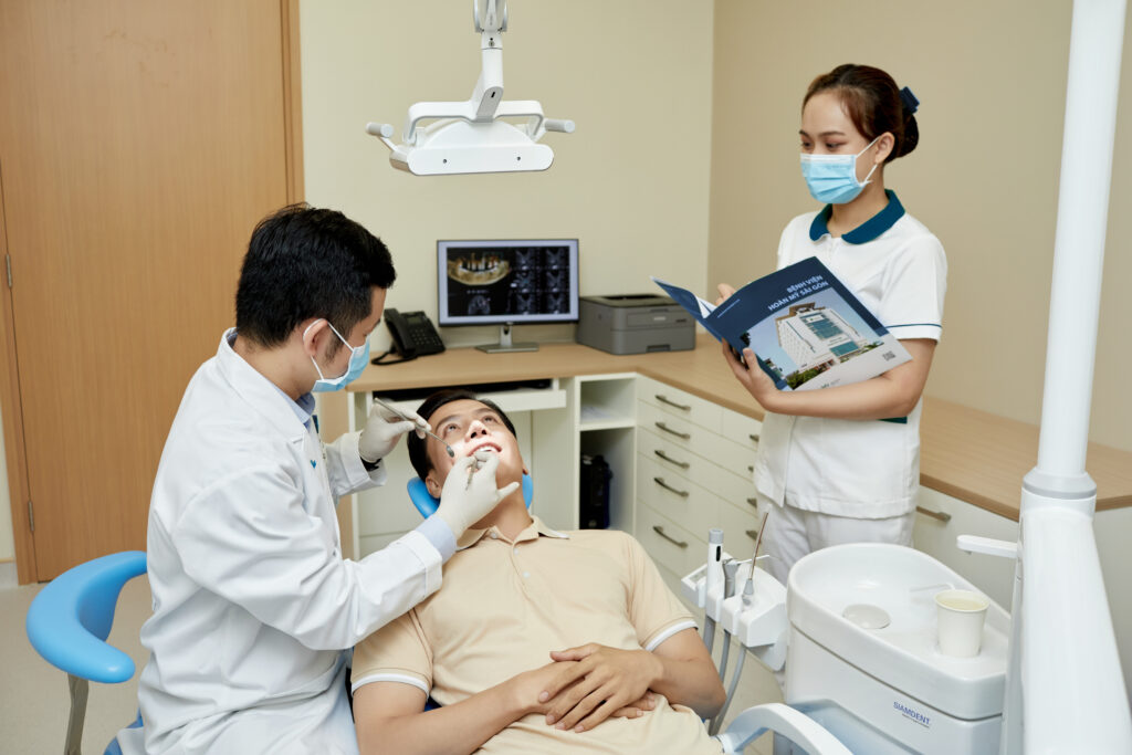 Đừng lơ là việc khám răng định kỳ