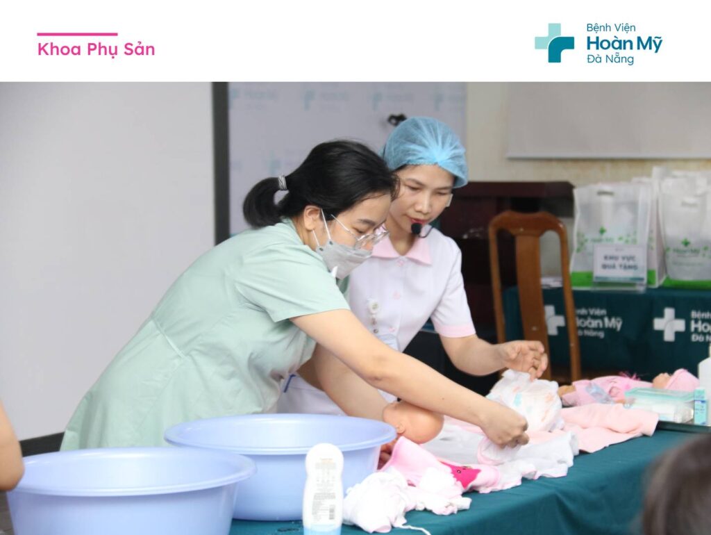 Lớp học tiền sản tháng 10/2023 – Mẹ cần biết cách bảo vệ bản thân và thai nhi khỏi các bệnh lý thường gặp trong thai kỳ