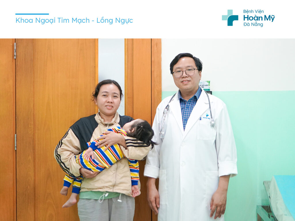 Phẫu thuật sửa cùng lúc 4 khiếm khuyết tim bẩm sinh cho bệnh nhi 21 tháng tuổi