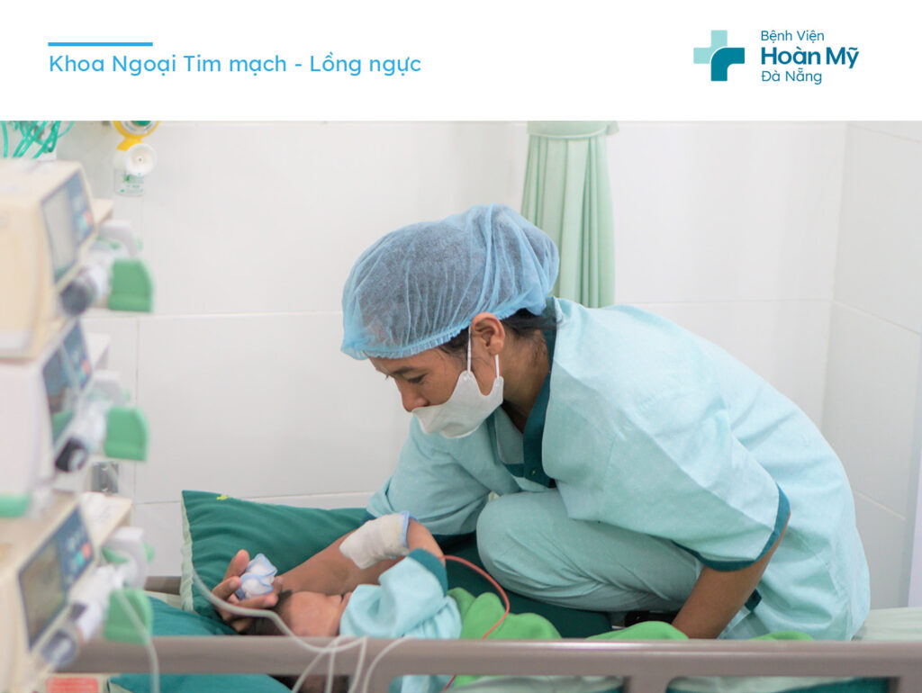 Mổ tim không cưa xương ức, 3 bệnh nhi được trao trả trái tim lành lặn