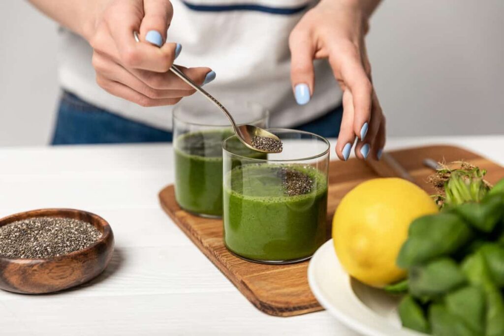 Công dụng của hạt chia giúp cải thiện hệ tiêu hóa, hỗ trợ cơ thể thải độc