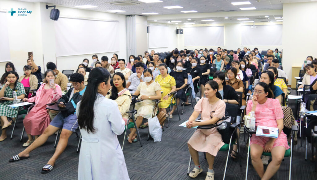 Lớp học tiền sản tháng 11/2023: Bí kíp để có thai kỳ an toàn, nuôi con bằng sữa mẹ