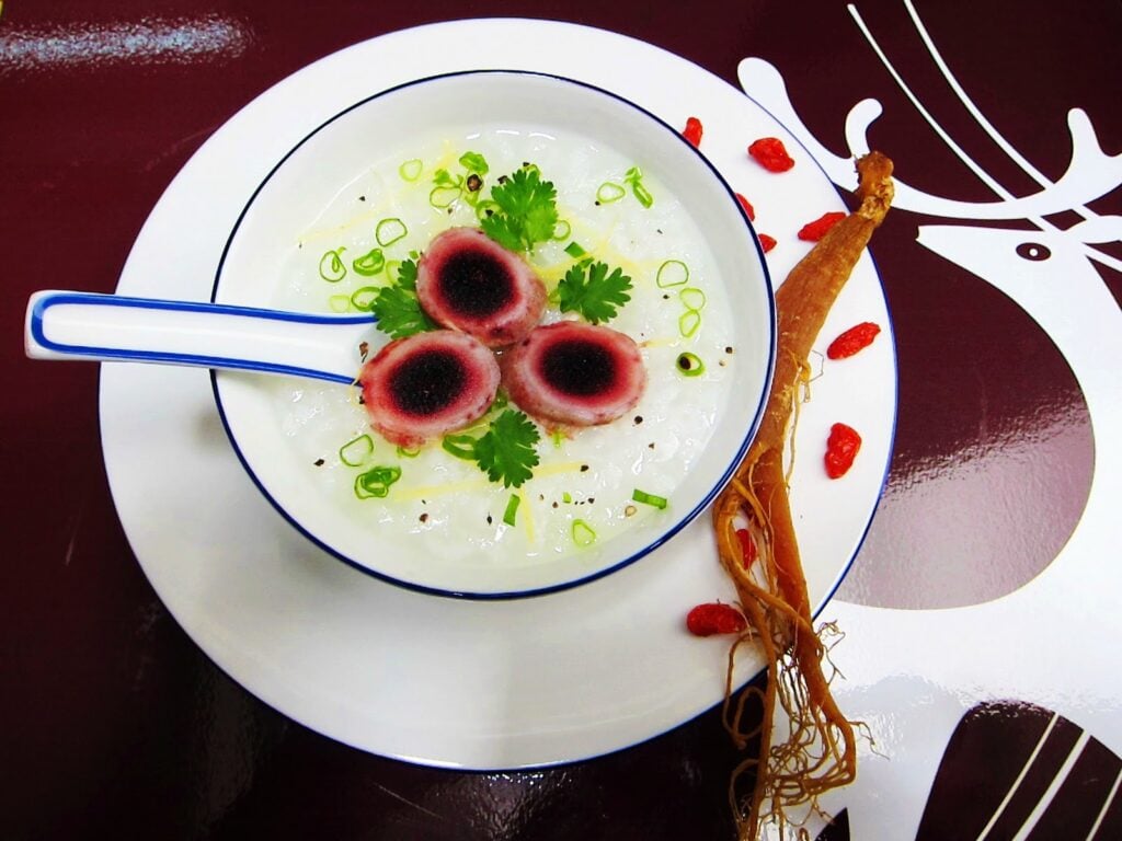 Chế biến cháo nhung hươu