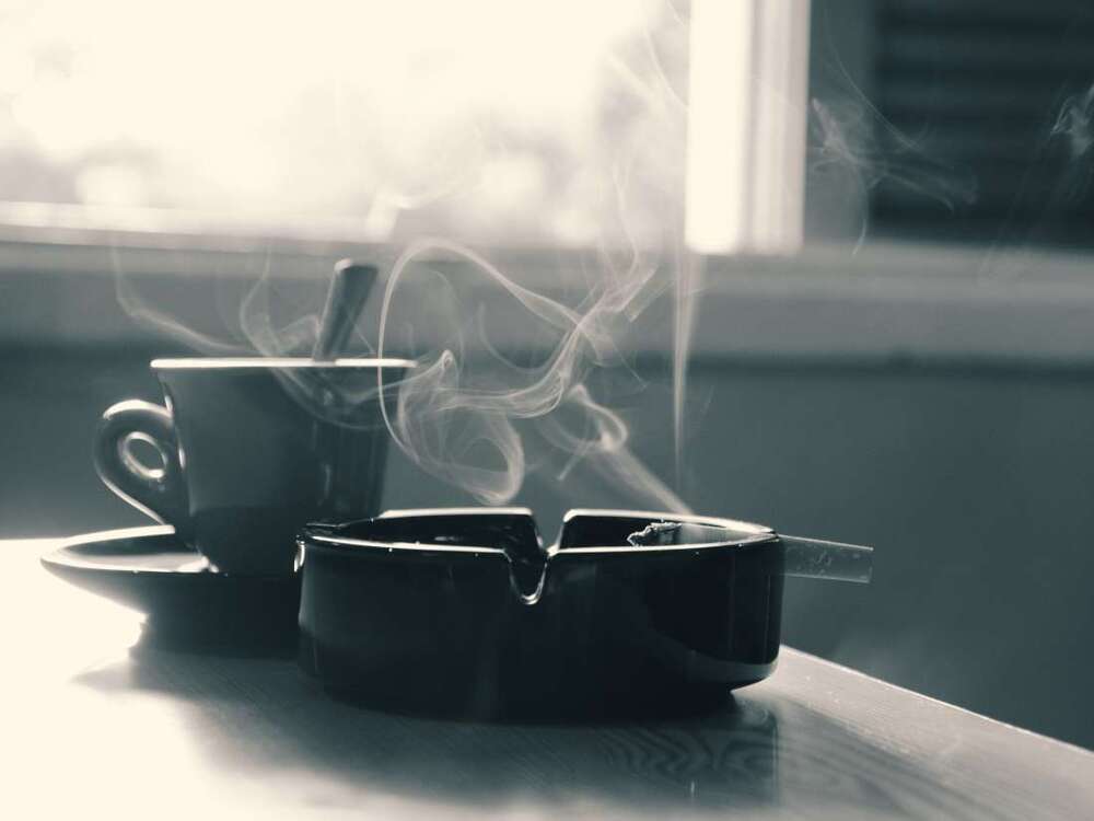 Hút thuốc lá làm tăng cảm giác đau