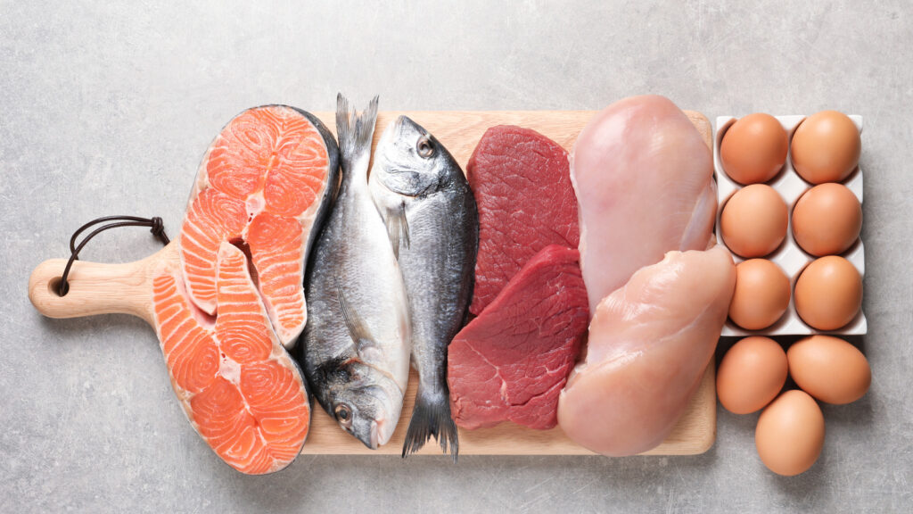 Nạp nhiều thực phẩm chứa protein cũng là cách giảm mở bụng hiệu quả