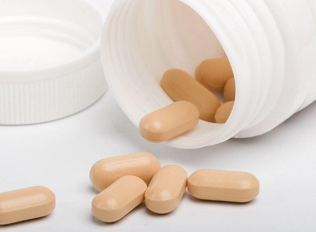 Glucosamine là một loại đường amino hỗ trợ xây dựng và duy trì sụn khớp