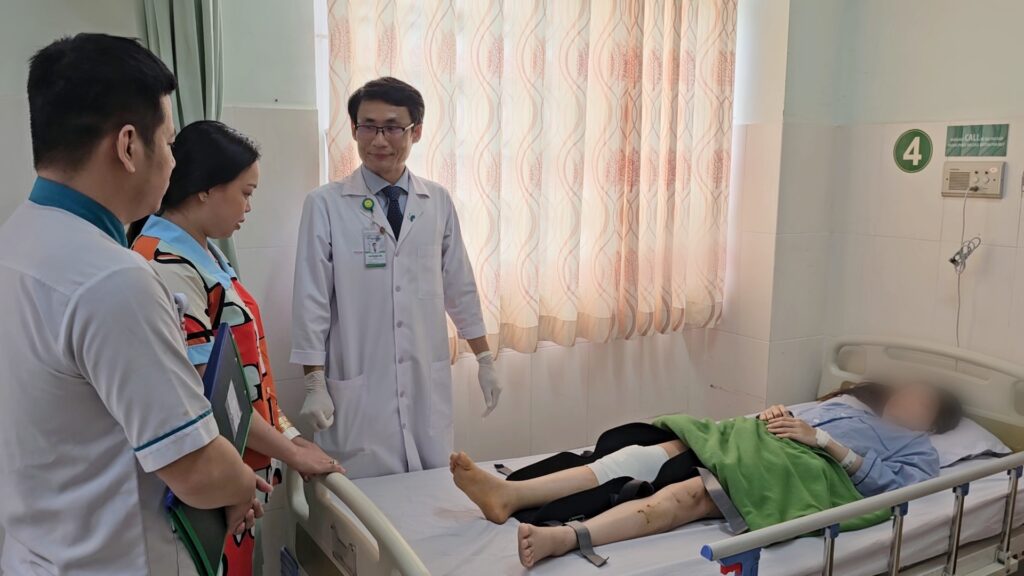 Điều trị thành công cho người bệnh bị bong điểm bám dây chằng chéo sau gối phải