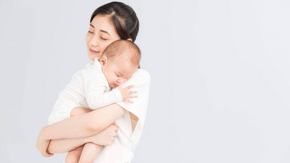 cho con bú có thể là nguyên nhân dẫn đến kinh nguyệt không đều