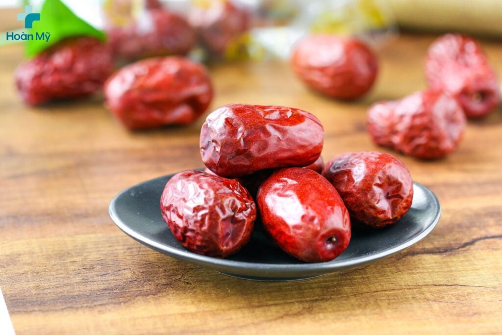 Các thành phần dinh dưỡng của táo đỏ