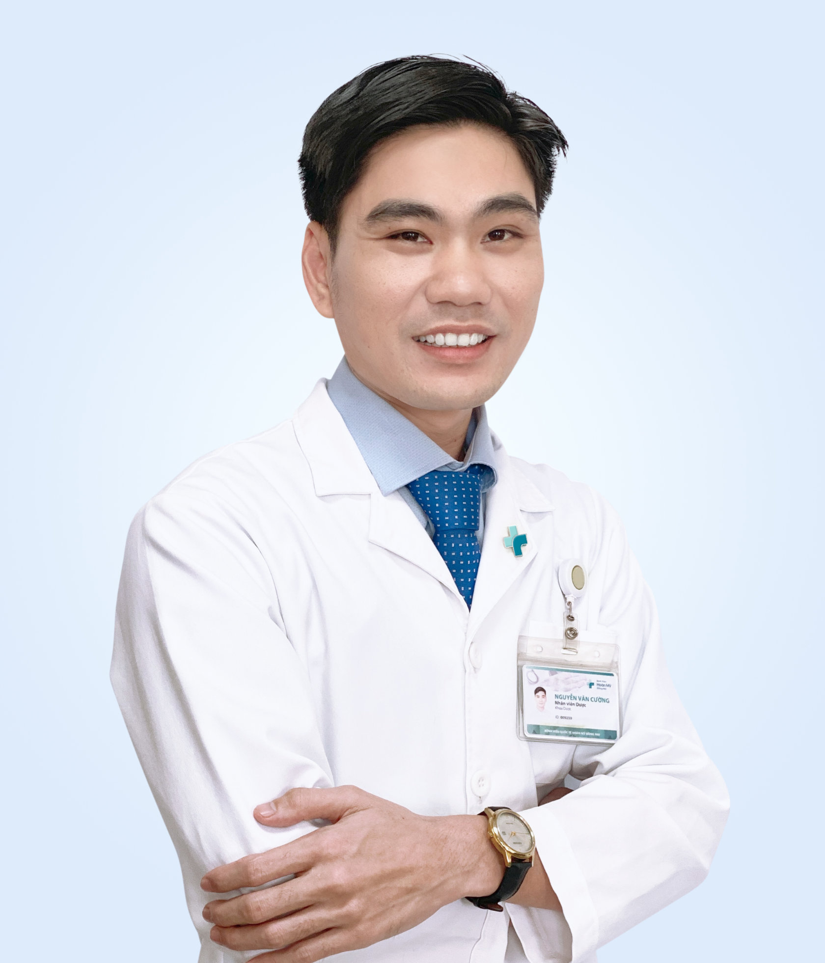 Pharmacist Nguyen Van Cuong