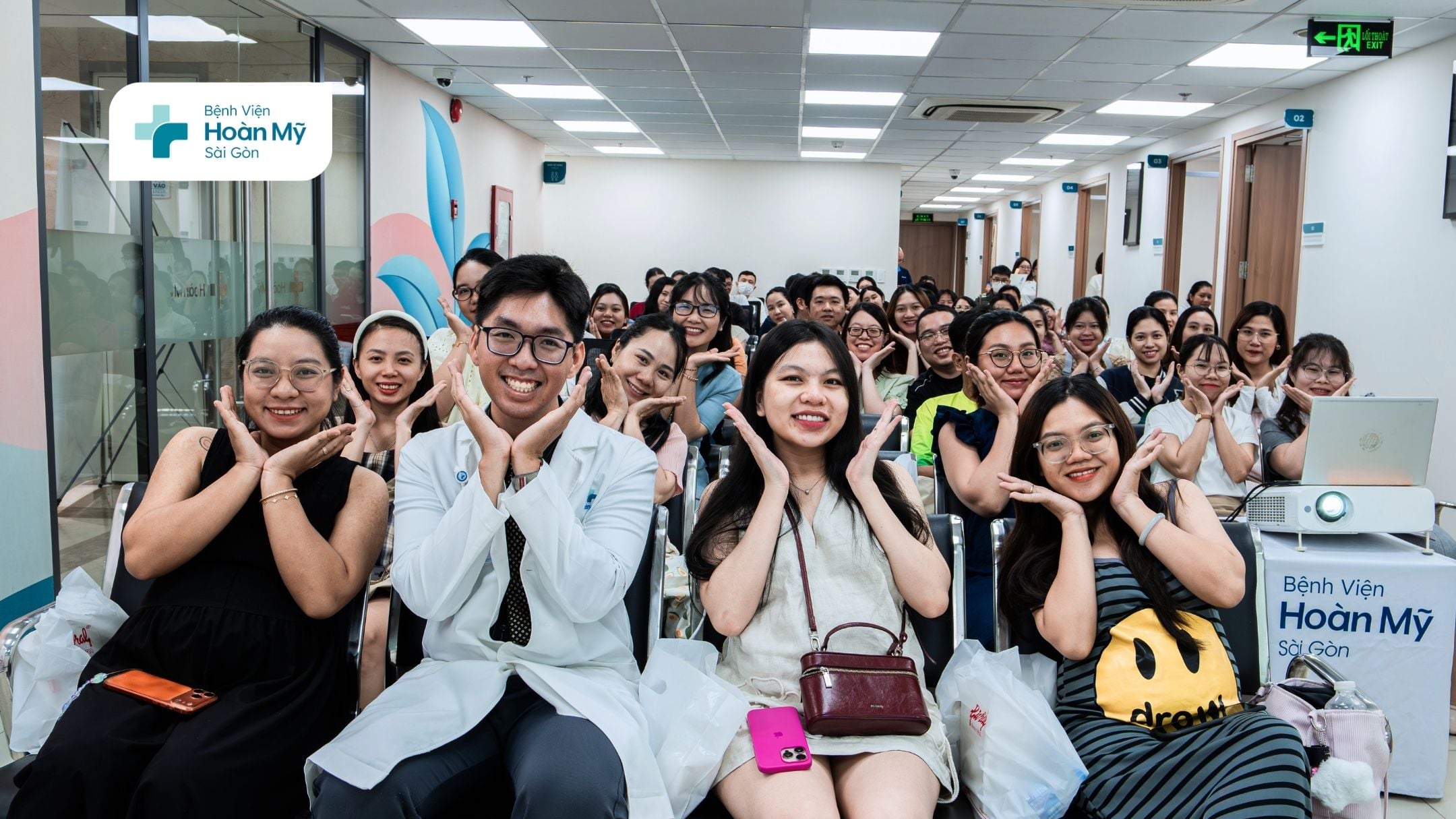 Lớp tiền sản tháng 8 : “Đọc vị” các tín hiệu thai kỳ   